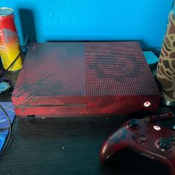 Xbox One S Limited Gears Of War Theme