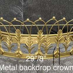 Metal Backdrop Crown