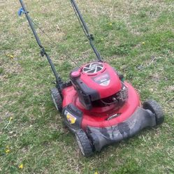 PUSH MOWER
