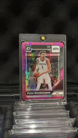 Wemby pink hyper refractor
