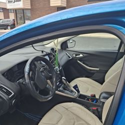 Ford Focus 2017 Use Okay Next