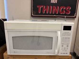 GE ProfileSpacemaker  XL 1800 Microwave