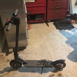 5TH WHEEL V30 Pro electric scooter