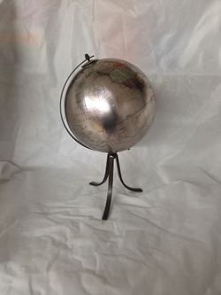 Globe