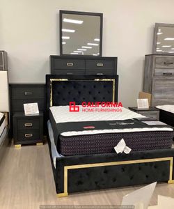 Black and gold 4PC queen bedroom set (Queen bed frame, dresser,mirror and nightstand)