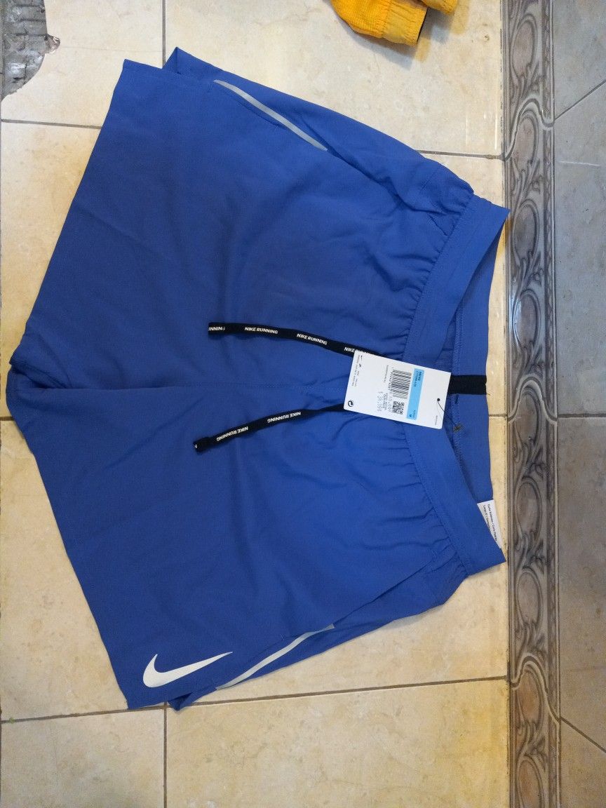 Nike Shorts Medium New