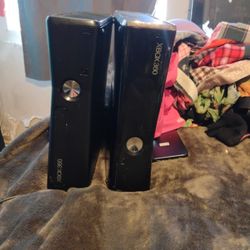 2 X Box 360s