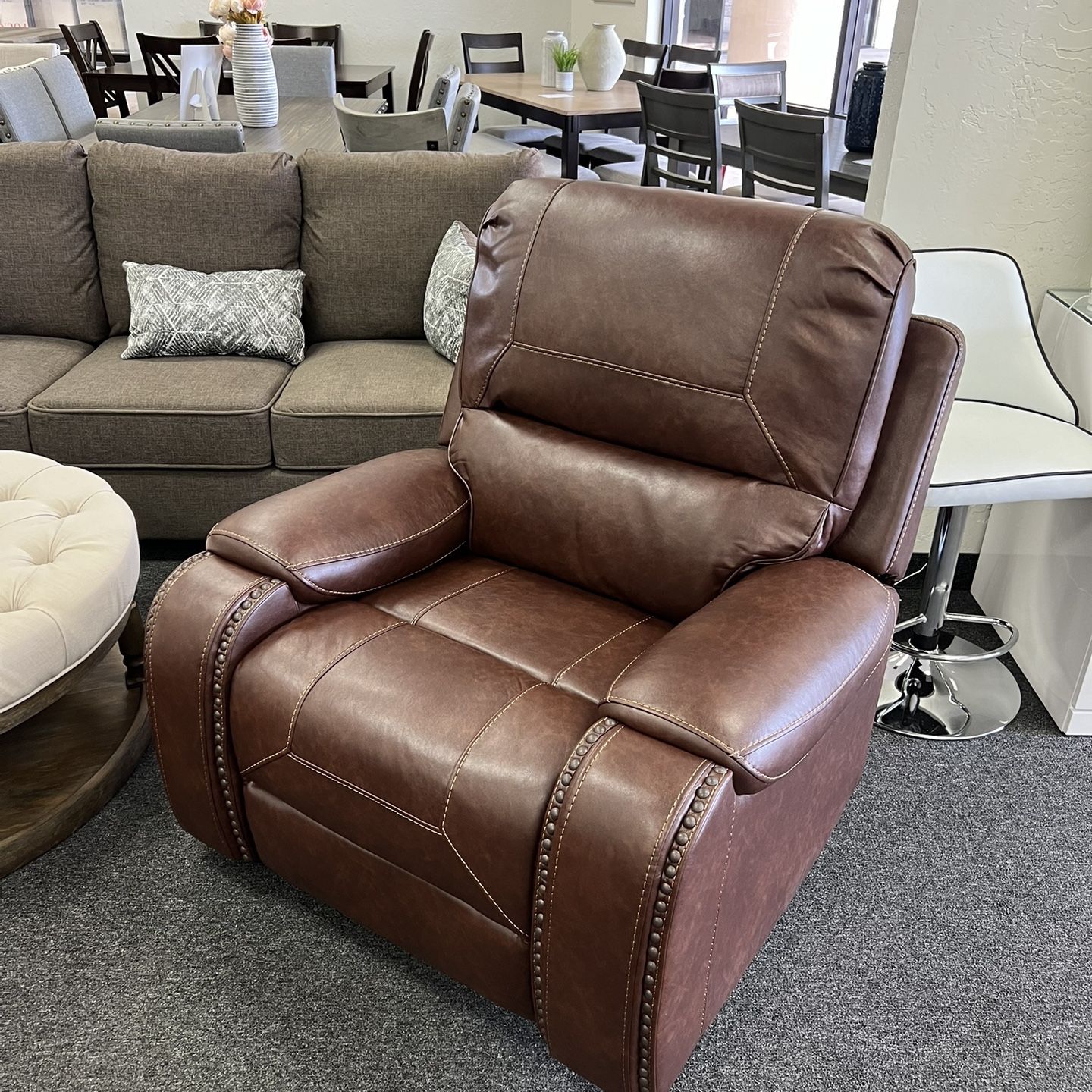 Reclining Chair 