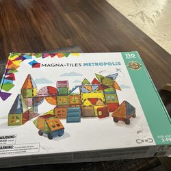 Magna-Tiles Metropolis