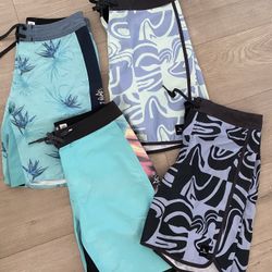 Boys Board shorts Ripcurl Brand Size 28