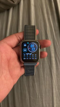 Apple Watch 44mm SE 2nd Generation