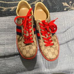 Gucci shoes