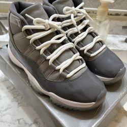 Jordan 11 Cool Grey Size 8