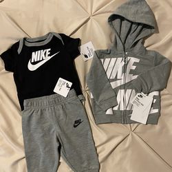New 3 piece baby Nike outfit
