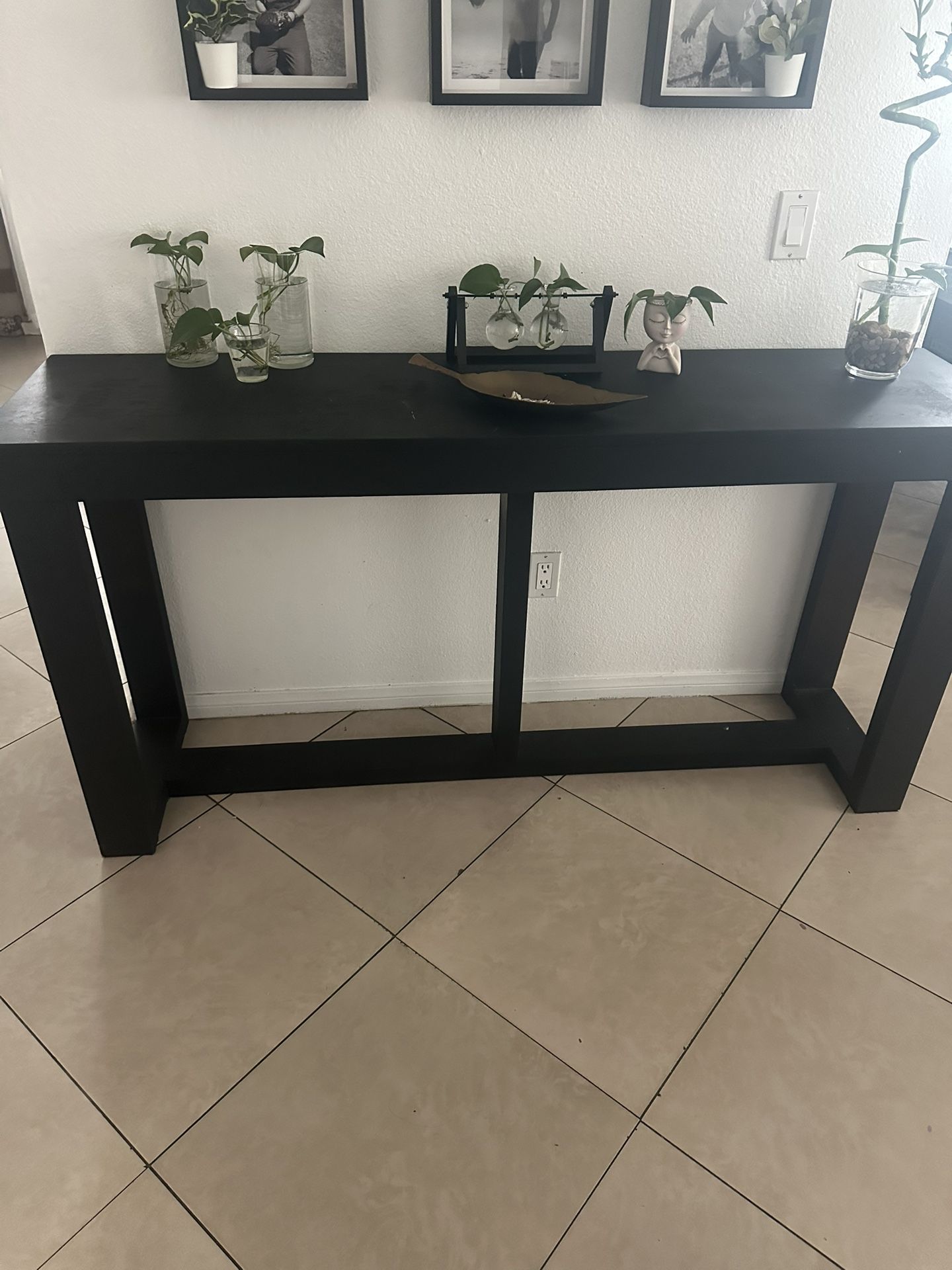 Black Long Table