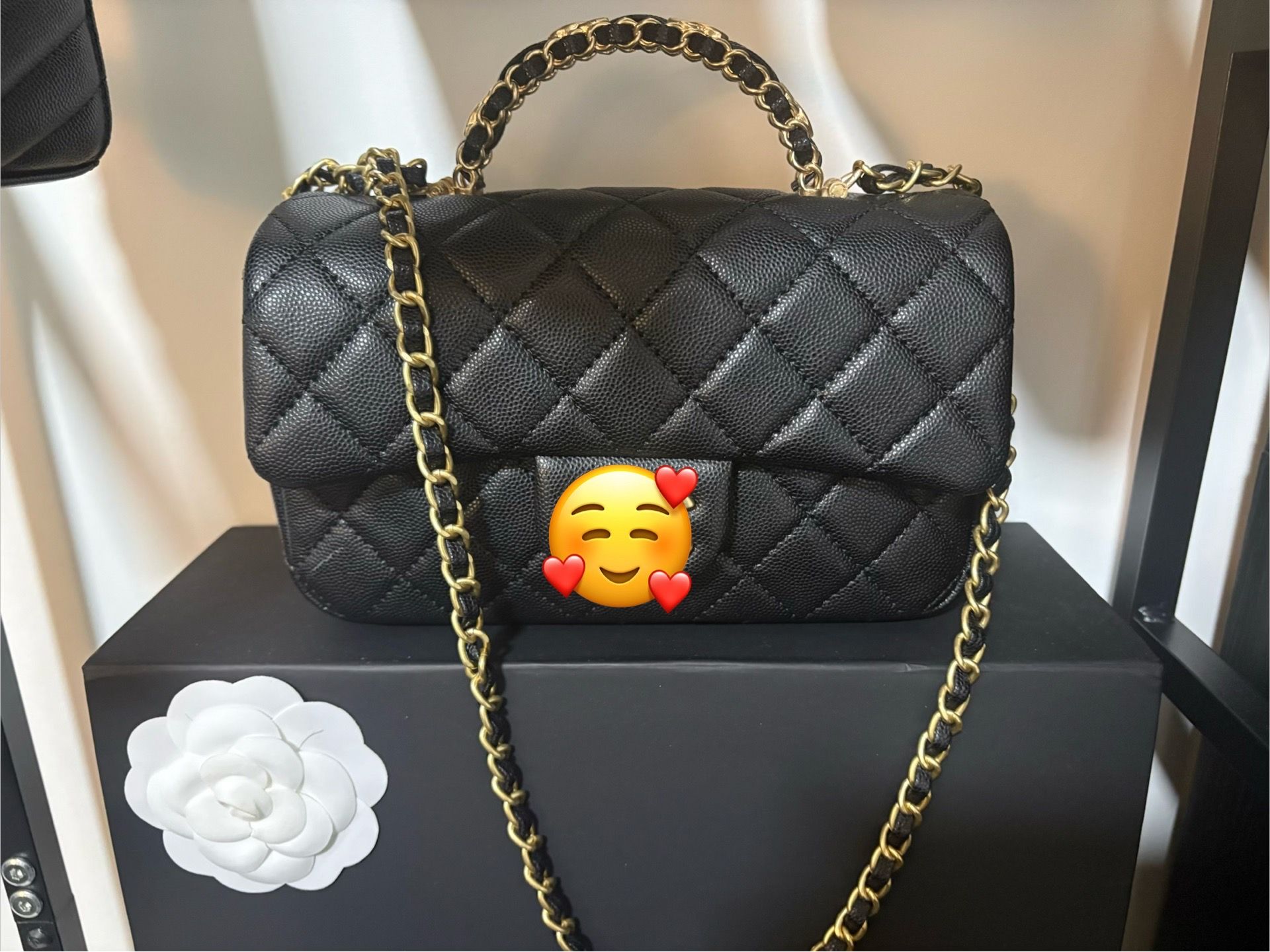 Mini flap with gold chain