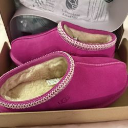 Brand New Ugg Tasman’s Pink 