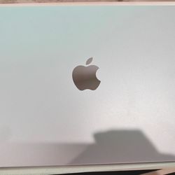 2025 MacBook Air M4 Sky Blue – 12 Cycles – $799