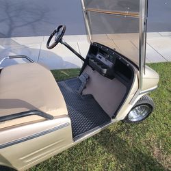 Golf cart