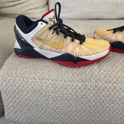 Nike Kobe 7 System Gold Medal 2012  9.5
