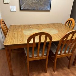 Wooden Dining Table 4 Seater Adjustable Length