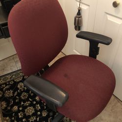 Extremely Comfortable Desk Chair Adjustable