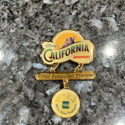 Disney's California Adventure 2001 Annual Passholder Preview Pin AMEX.  Preowned.  Smoke free home 
