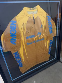 Framed Amgen Tour of California Cycling Jersey – Signed – Large Display