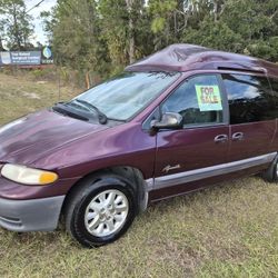 1999 Plymouth Grand Voyager Hightop 