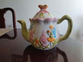 Vintage Whimsical Ceramic Fairy Teapot