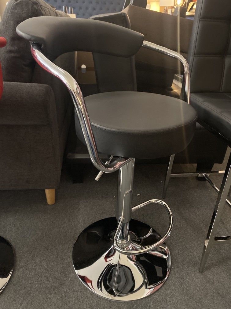 Black Pub Height Chair