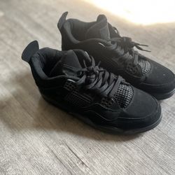 Jordan 4s Black Cats 