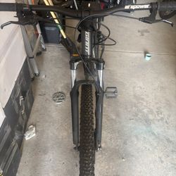 Giant Mountain Bike