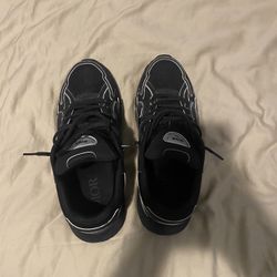 Dior B30 Black/white