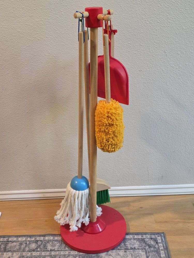Melissa & Doug Dust! Sweep! Mop! 6-Pc Wood Pretend Play Preschool Cleaning Set