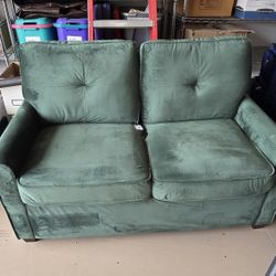 FREE COUCH