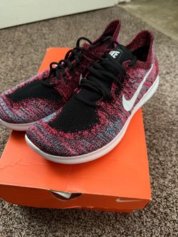 Size 8 . New