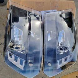 09-18 RAM HEADLIGHTS LUCES Micas Calaveras 