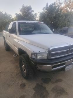 1997 Dodge ram 1(contact info removed)$ obo