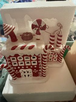 Dept 56 Houses And People