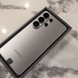 S26 ultra unlocked bought straight from Samsung  trade only!!!