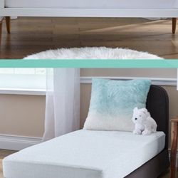 ‘Sealy’crib/toddler bed