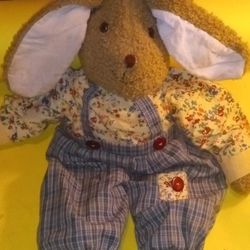  RABBIT  DOLL - CHILD's - VERY CUTE, CLEAN, LIKE NEW  !