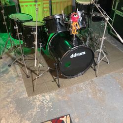 Ddrum Drum Kit And Hardware