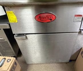 Avantco Commercial Stainless Steel Fryer