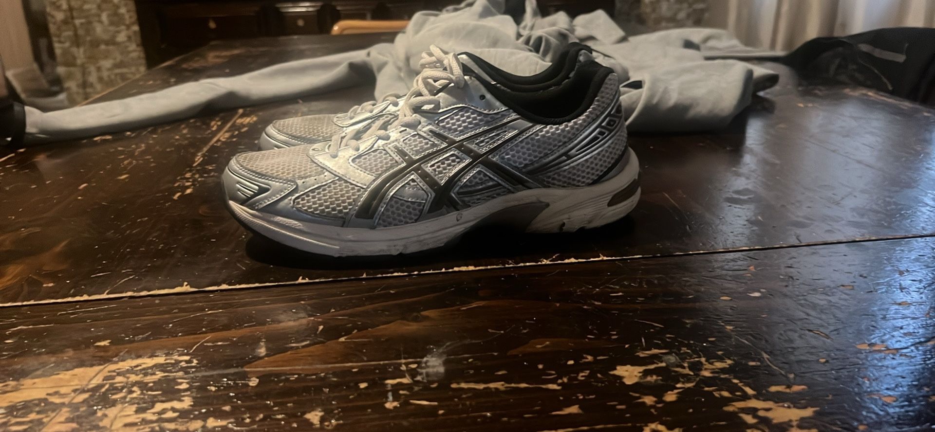 ASICS Size 10