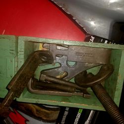 Wheel Hub Puller Tool