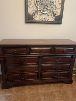 Large Mahogany Wood Dresser