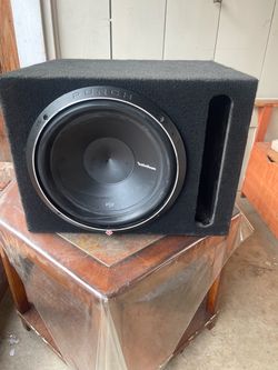 Rockford fosgate subwoofer and amp