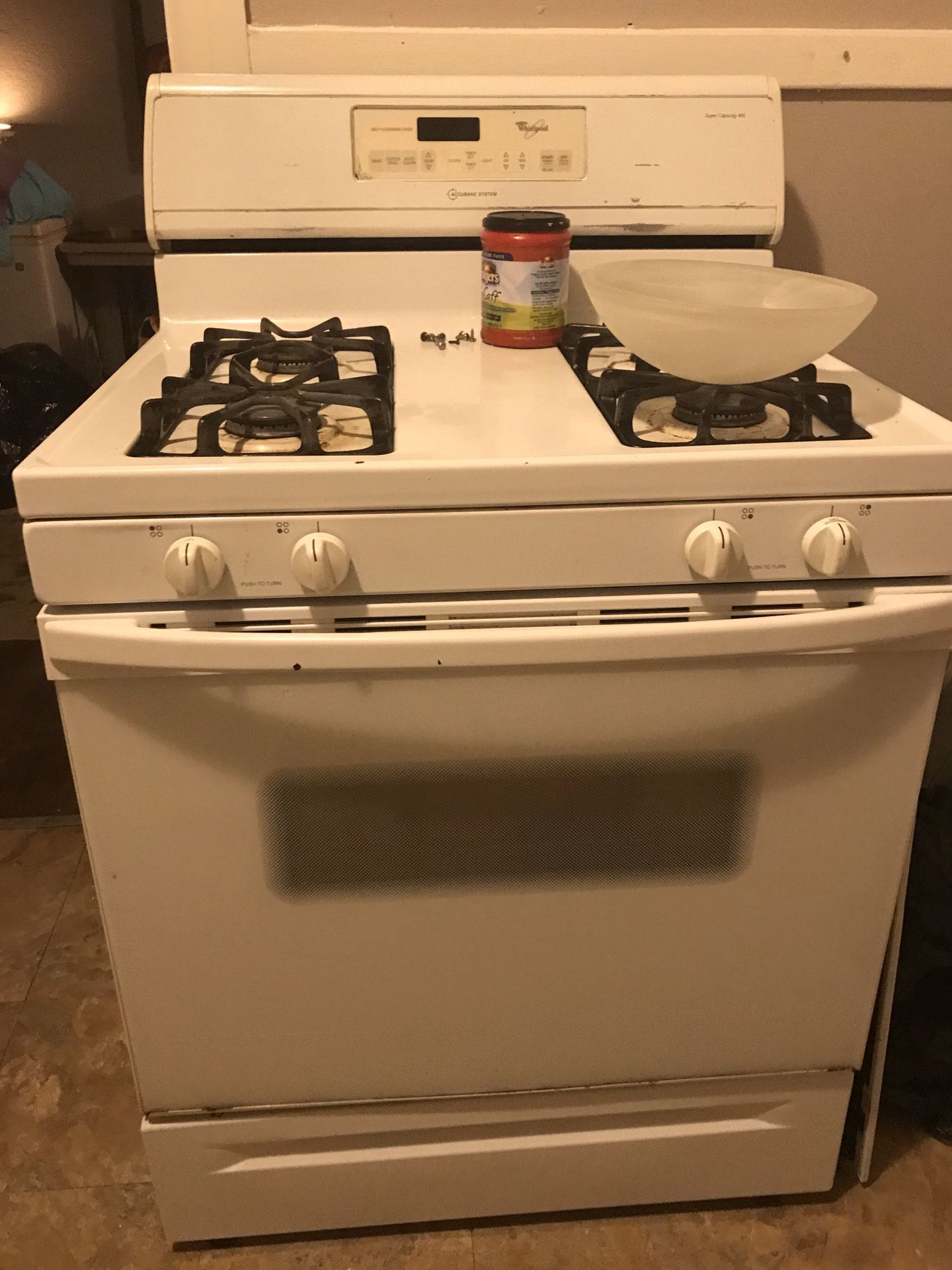 Gas stove it’s great stove oven just don’t heat up I know it’s